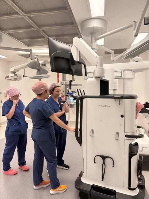 Expansion of Robotic Program | St Vincent’s Melbourne da Vinci 5