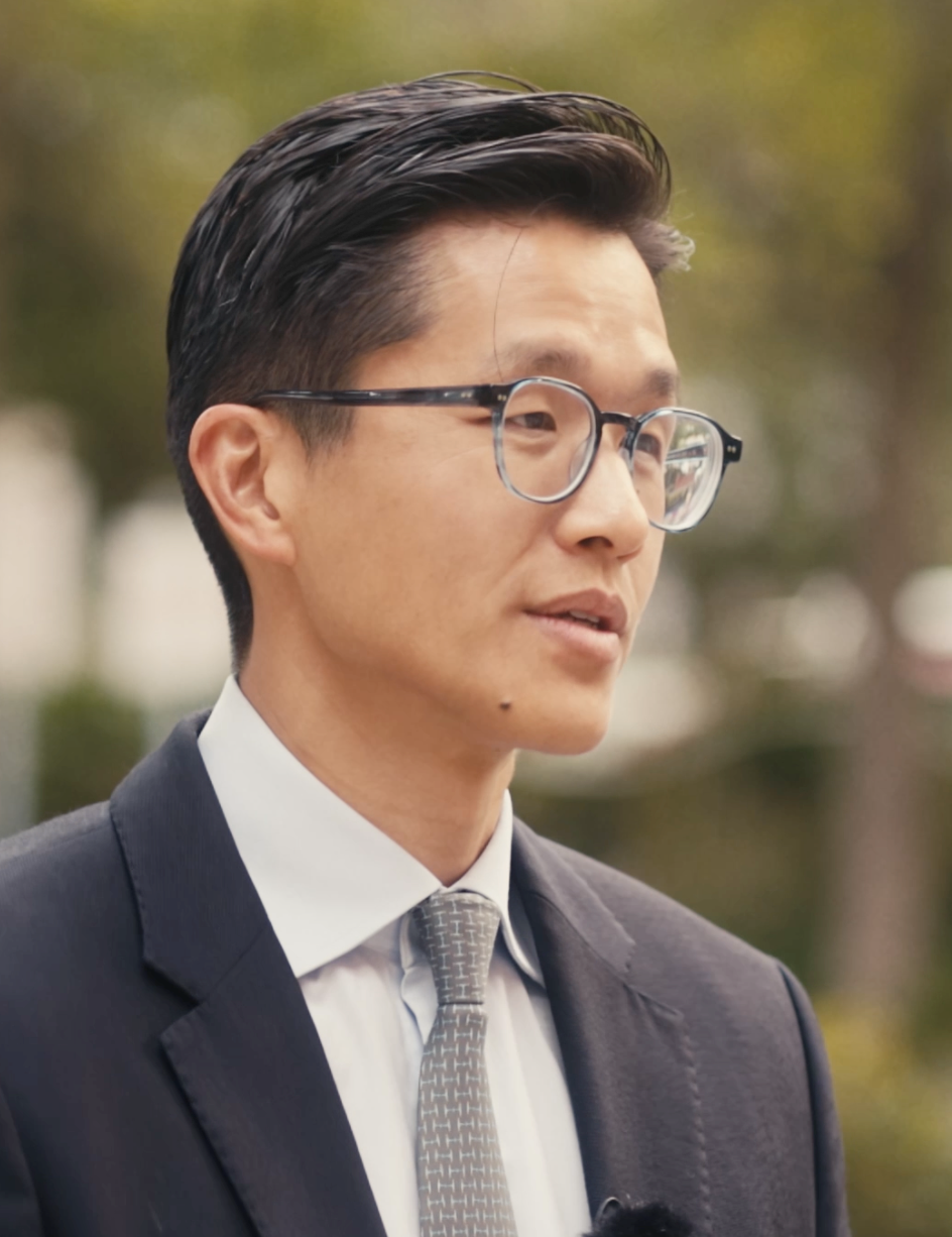 A/Prof John Nik Ding